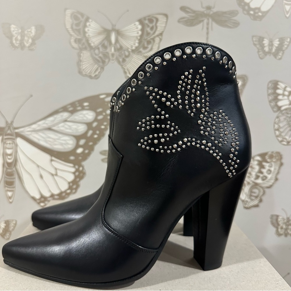 Golden Goose Boots - Picture 6 of 14